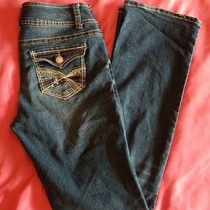 No Boundaries jeans